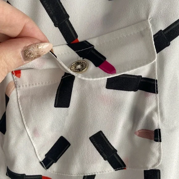 Karl Lagerfeld lipstick button up blouse - Picture 2 of 4
